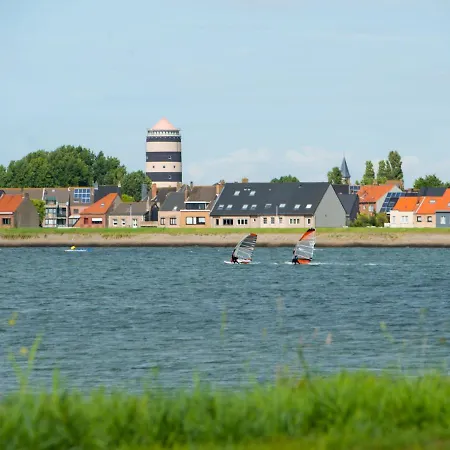 Cannes 208 With Balcony By Interhome *